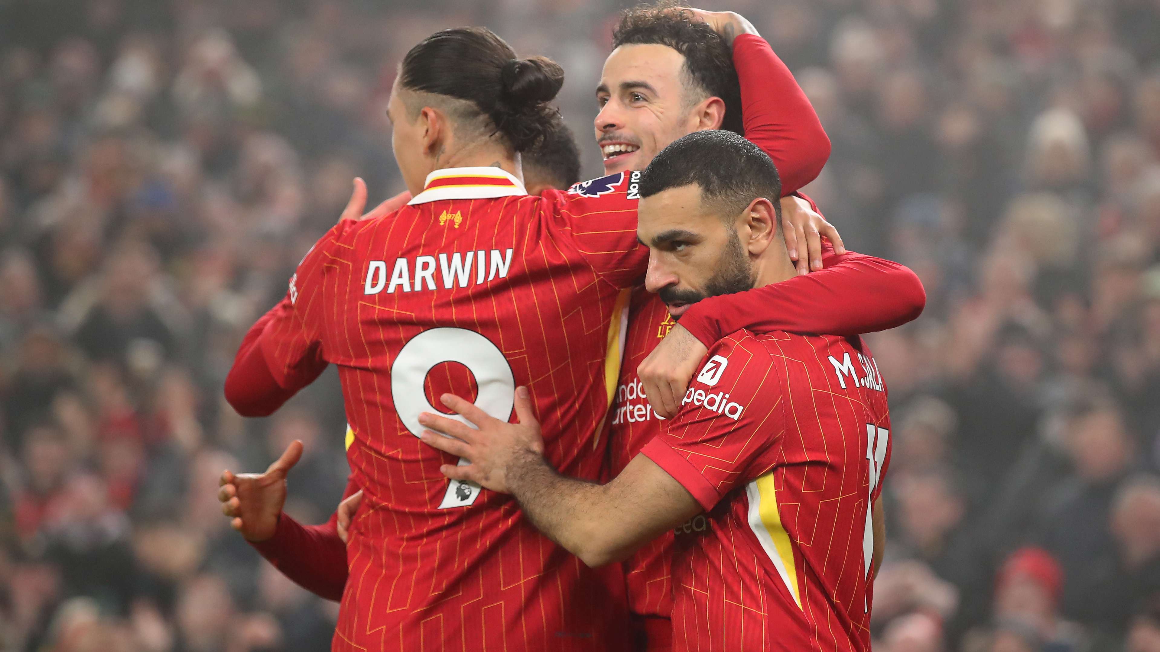 展現在場上 展現在場上