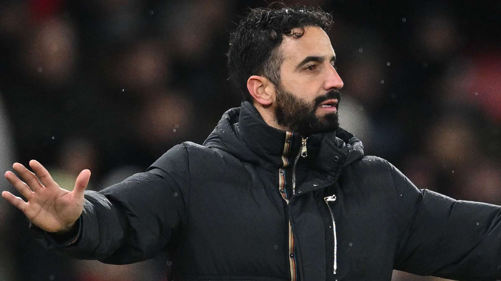 因为足球比 因为足球比