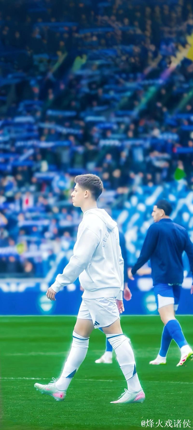 皇马官方：完成欧冠前最后一练，姆巴佩、卡马文